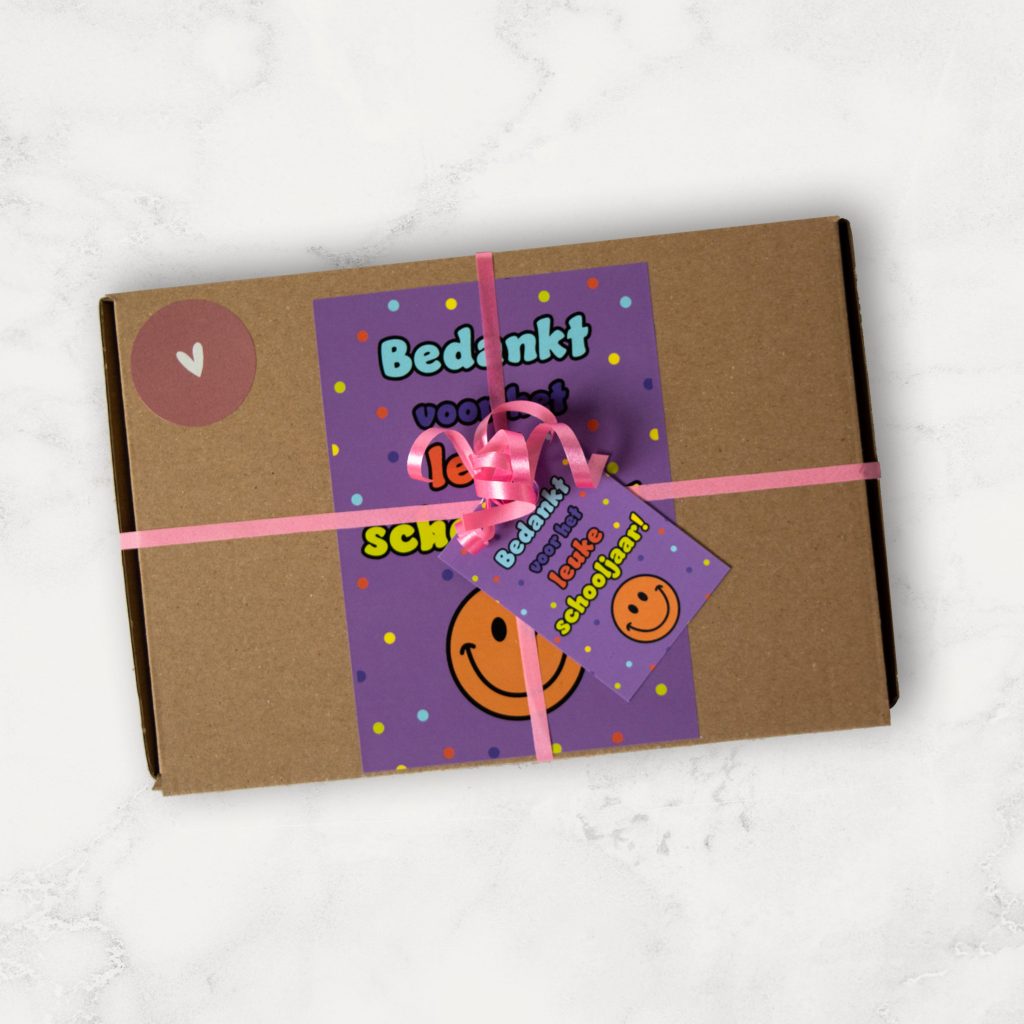 Bedankt voor het leuke Schooljaar! Zaadbommen, thee en chocolade pakket